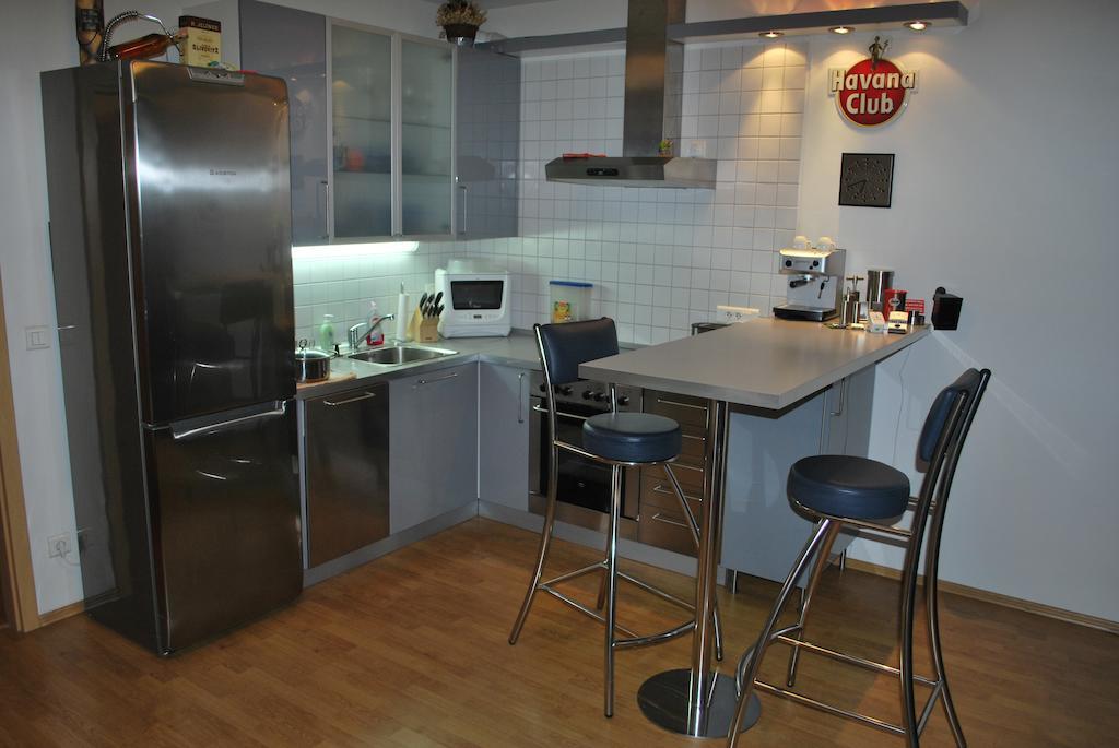 Chotěšovská Apartment with Parking Place Praga Habitación foto